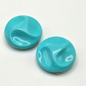 VINTAGE West Germany 3D Plastic Round Aqua Blue Clip Earrings MCM